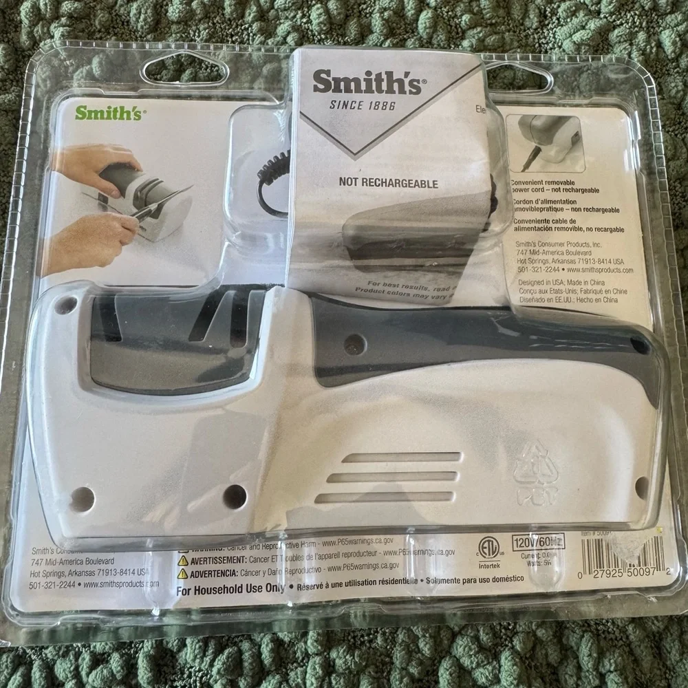 SMITH Compact Electric Knife Sharpener in White and Gray